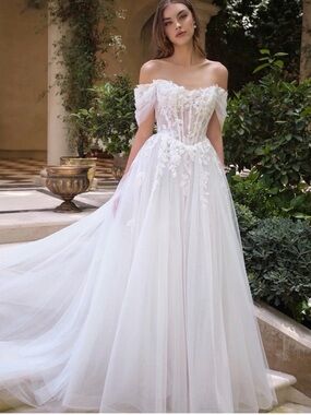 Off-Shoulder White Lace corset Appliqué wedding dress Tulle Dress
